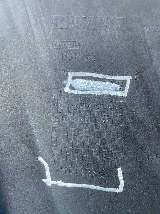 Bara fata completa Renault Clio 3 2005-2009 ca noua originala