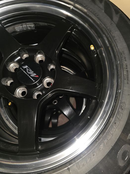 Diska R15 sportivni  pawti yangi