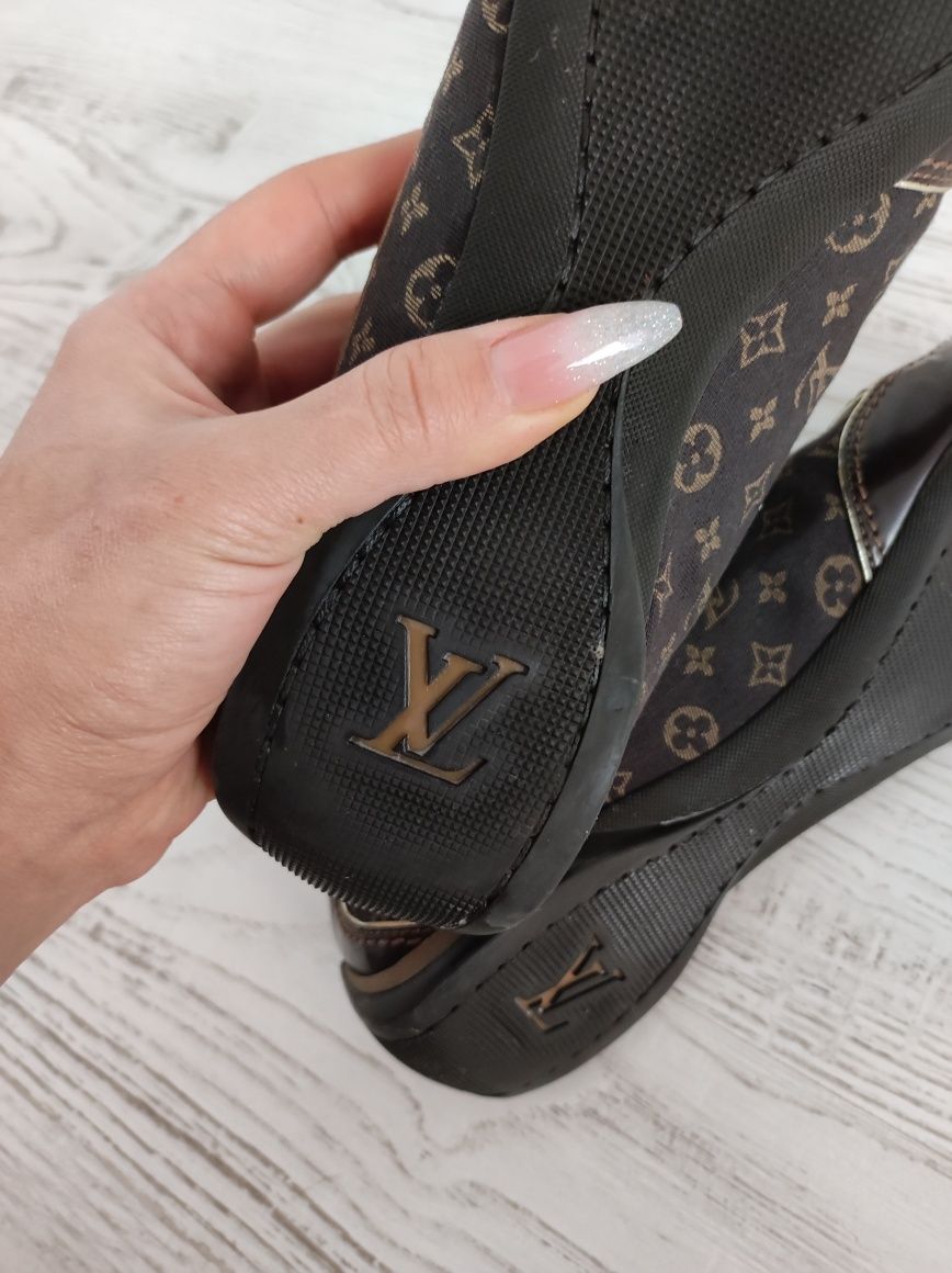 Обувки Louis Vuitton естествена кожа 100% оригинални