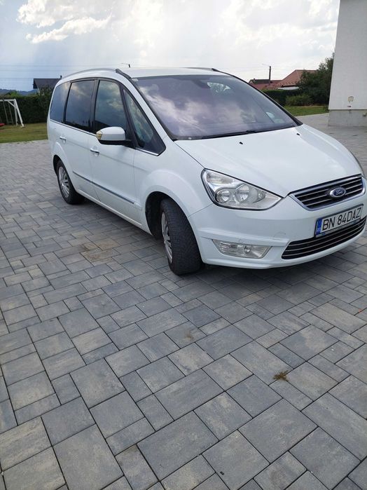 Ford Galaxy Titanium Edition