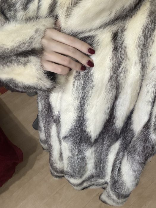 Продам норковую шубу