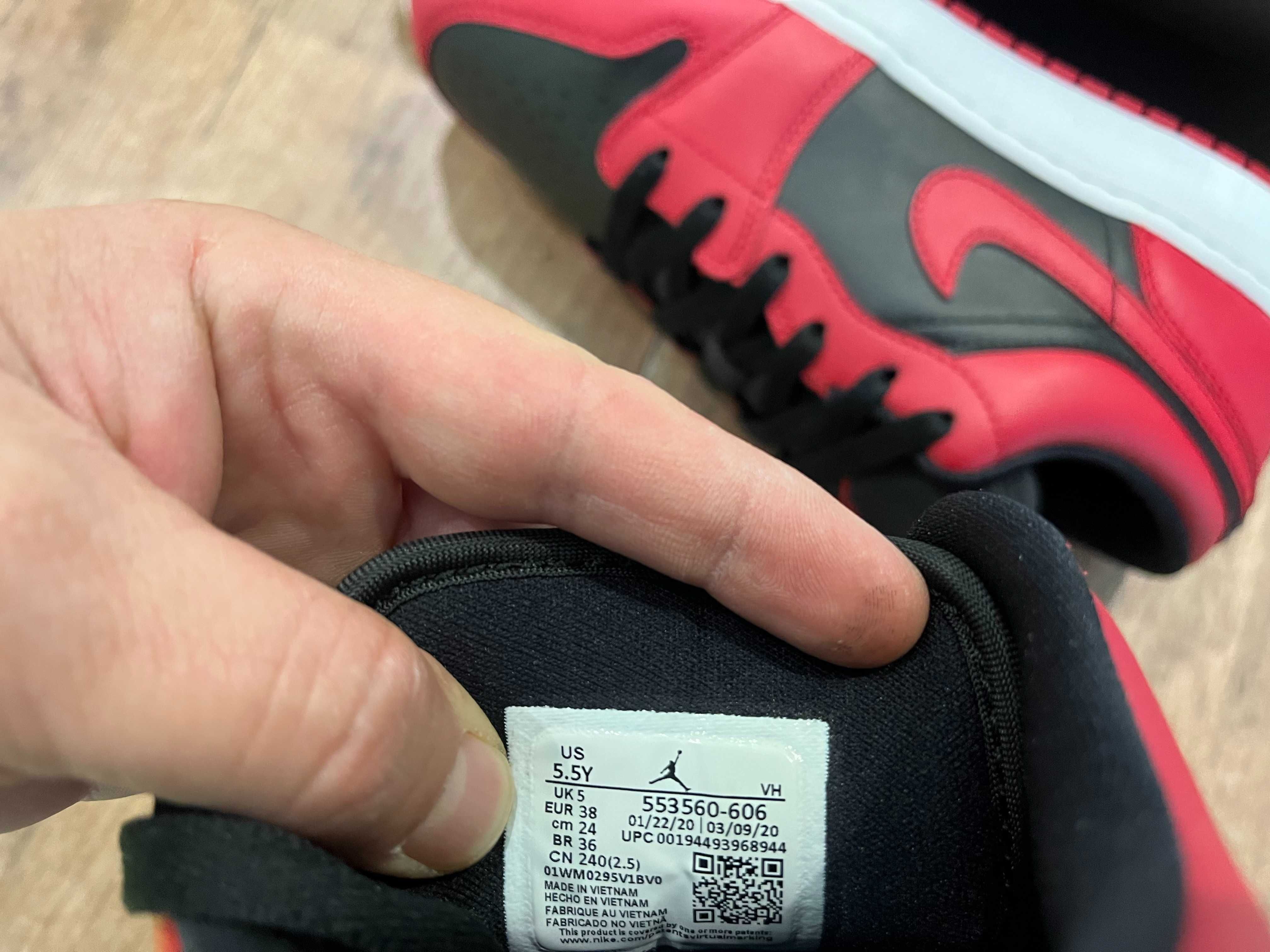 ОРИГИНАЛНИ *** Air Jordan 1 Low Reverse Bred Banned