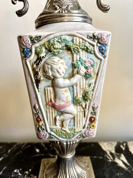 Superb sfesnic-alama- portelan Capodimonte-heruvim-Italia