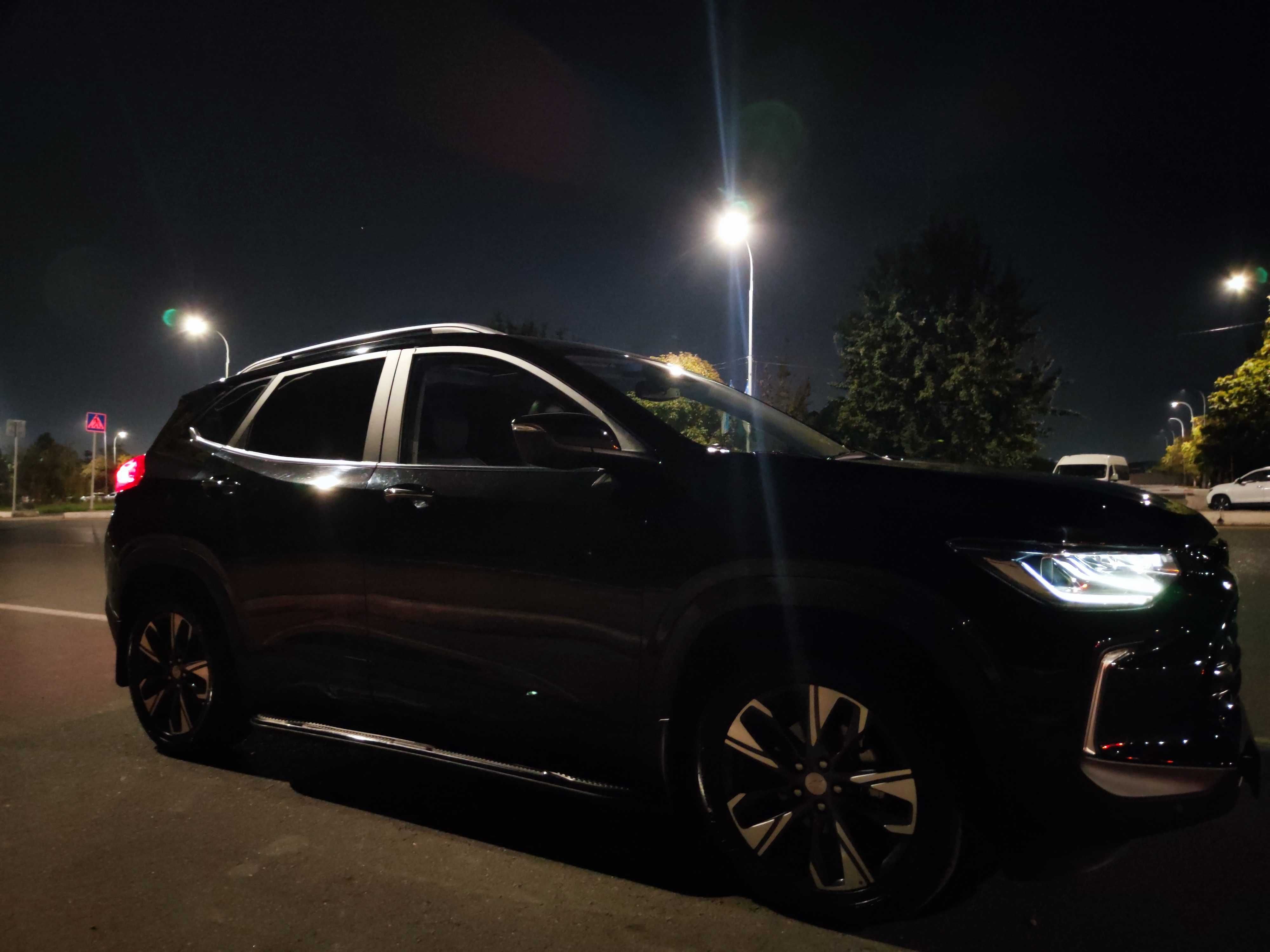 Tracker 2 Premier