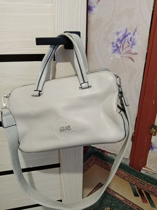 Женская сумка кожанная модная