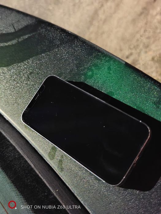 Iphone 12 pro ,,nu are nicio problem arata canou