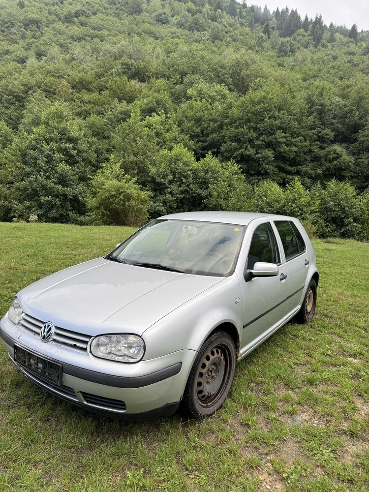 Volkswagen Golf IV