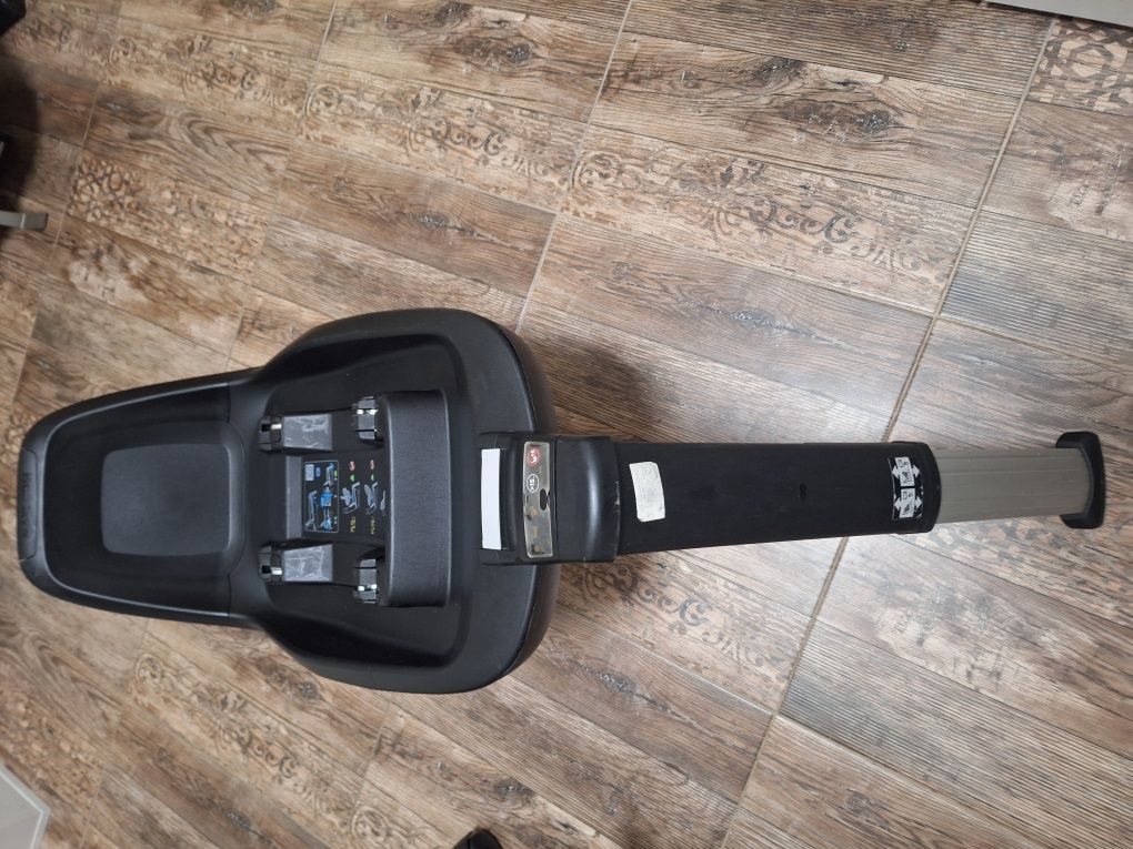База за столче Maxi Cosi 2 way Fix