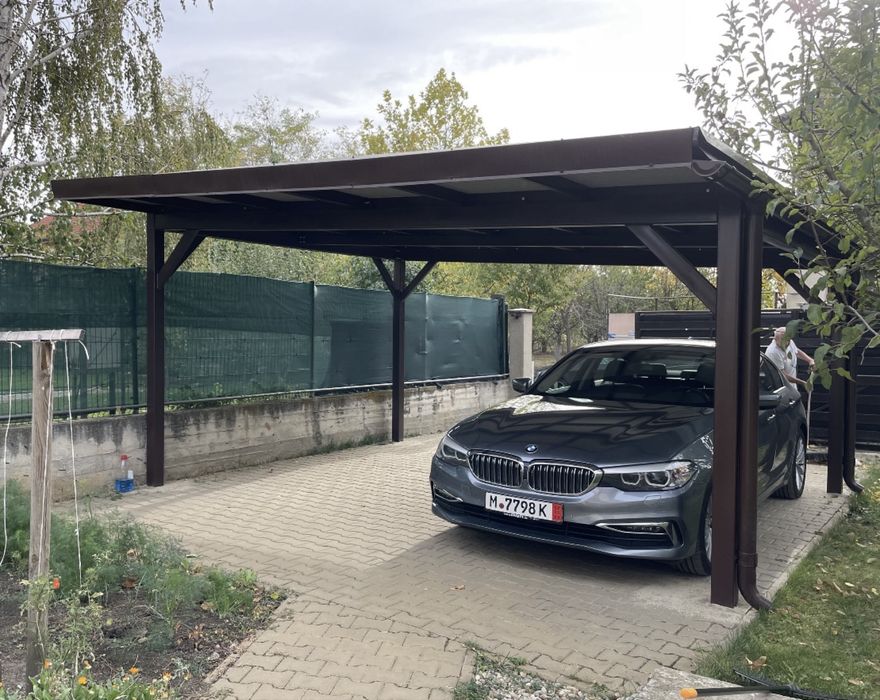 Vand Carport auto din metal sau din lemn la preturi avantajose