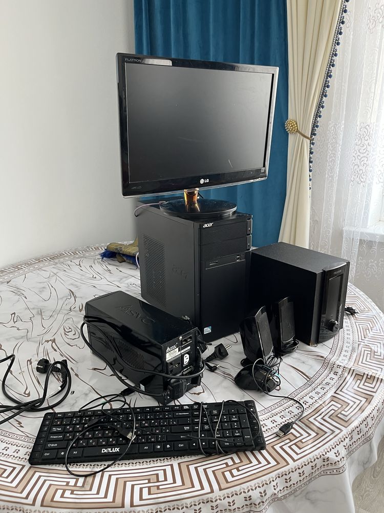 Продам компютерьный комплект