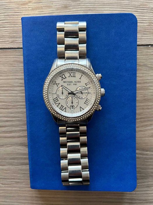 Ceas de dama Michael Kors Cronograf Quartz MK5667