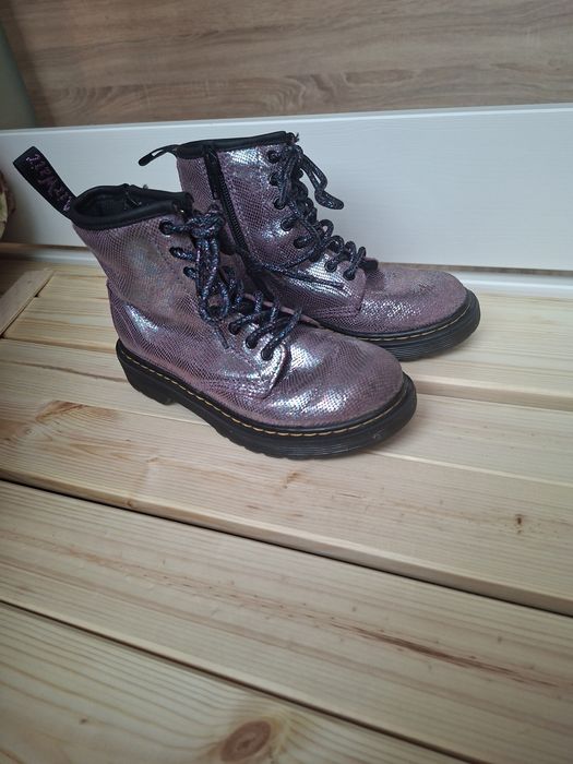 Ghete Dr.Martens cu sclipici