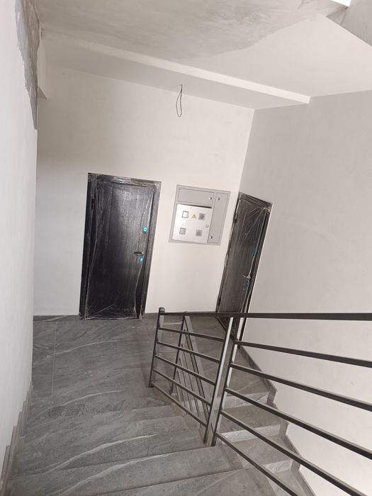 Назарбек 1 хона-19900$ кодастр бор