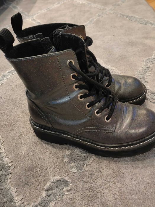 Зимни боти за момиче на HM