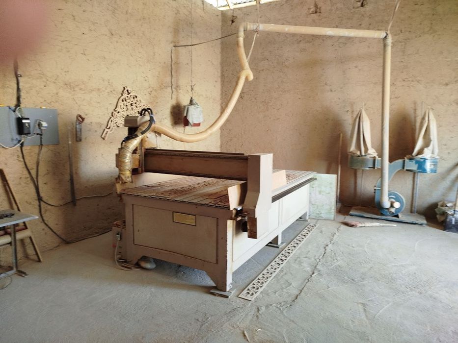 Фрезерный Ровер, Вакуум Пресс, Станок Двухпильный ва Потолок Чизмалари