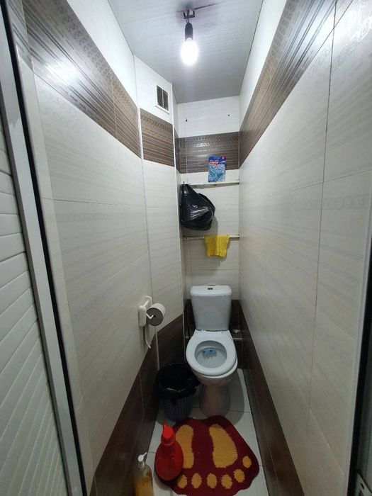 Юнусабад 13 3 комнатная 3 этаж 4 этажного дома