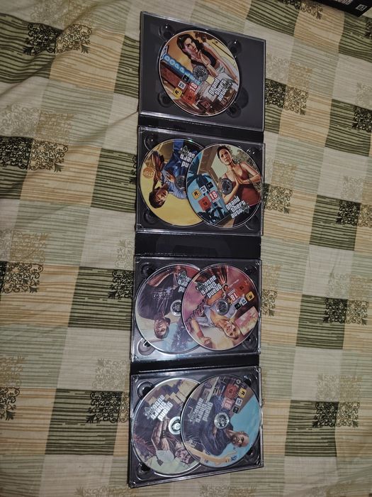 CD-uri instalare GTA V și GTA V online