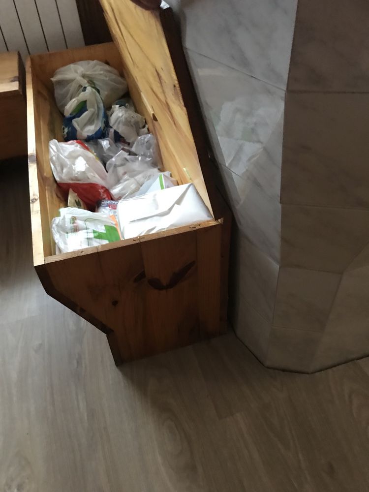Дървени пейки от масив за механа.