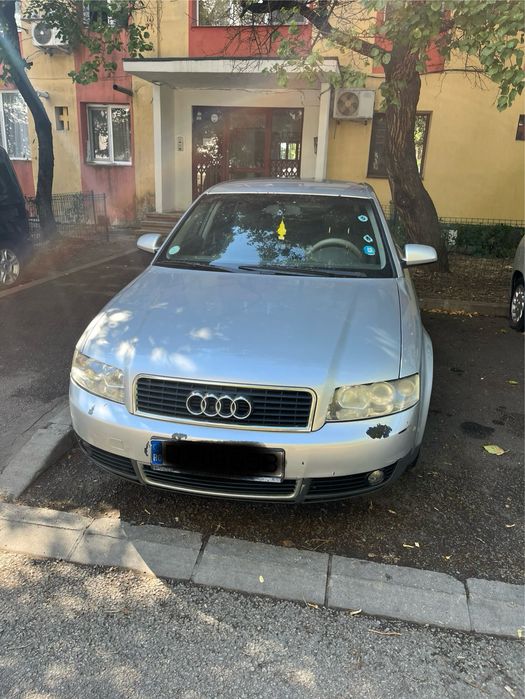 Audi A4, 2001, culoare gri
