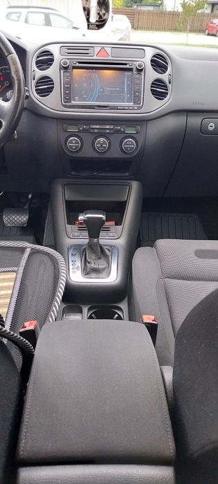 Wolkswagen tiguan  2.0