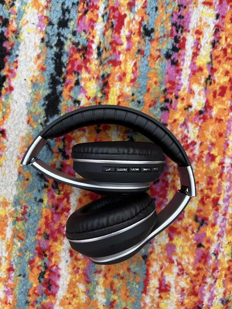 Оргинални слушалки JBL