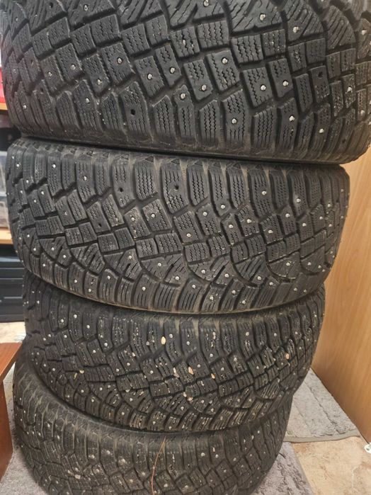 Зимние шины Continental на Camry