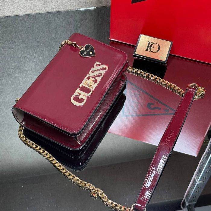 Geanta guess de umar