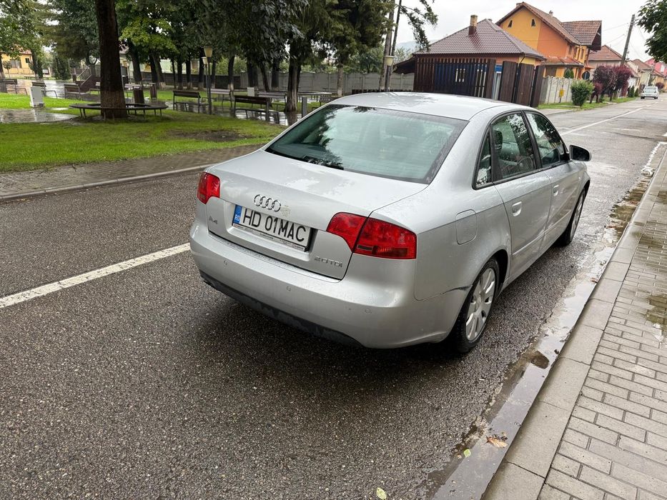 Vând audi a4 proprietar
