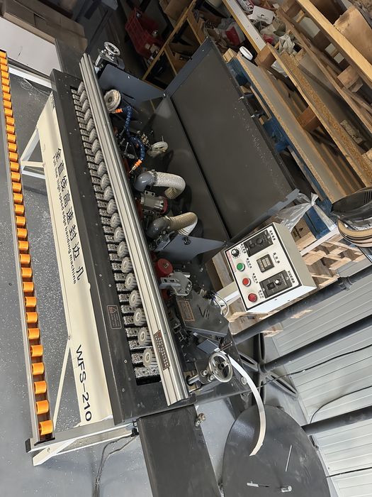Продавам кантираща машина WFS-210