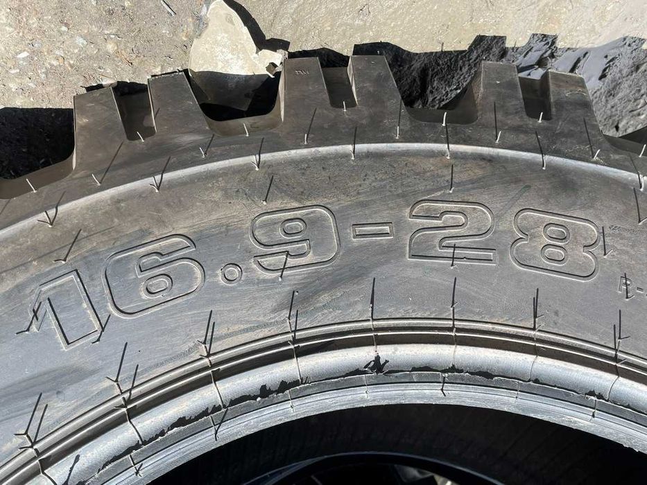 Cauciucuri noi INDUSTRIALE 14PLIURI 16.9-28  JCB TEREX Cukurova