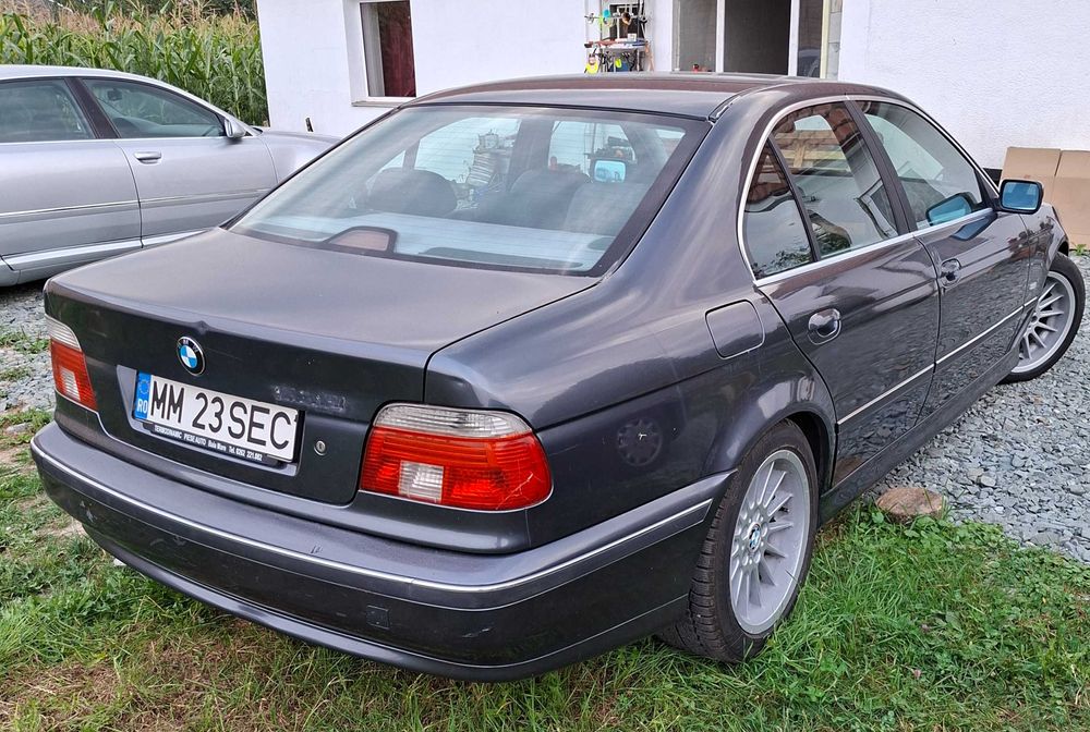Bmw e39 523i individual