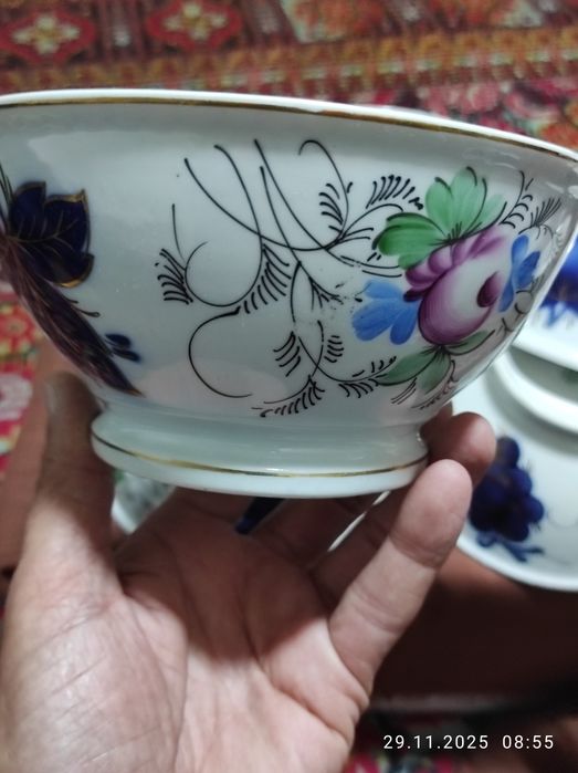 Продаю Посуду кому интересно звоните