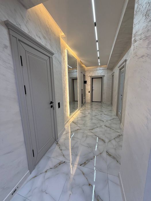 Продается 4х комнатная кв. 3й этаж. 99м2. Вокзал.