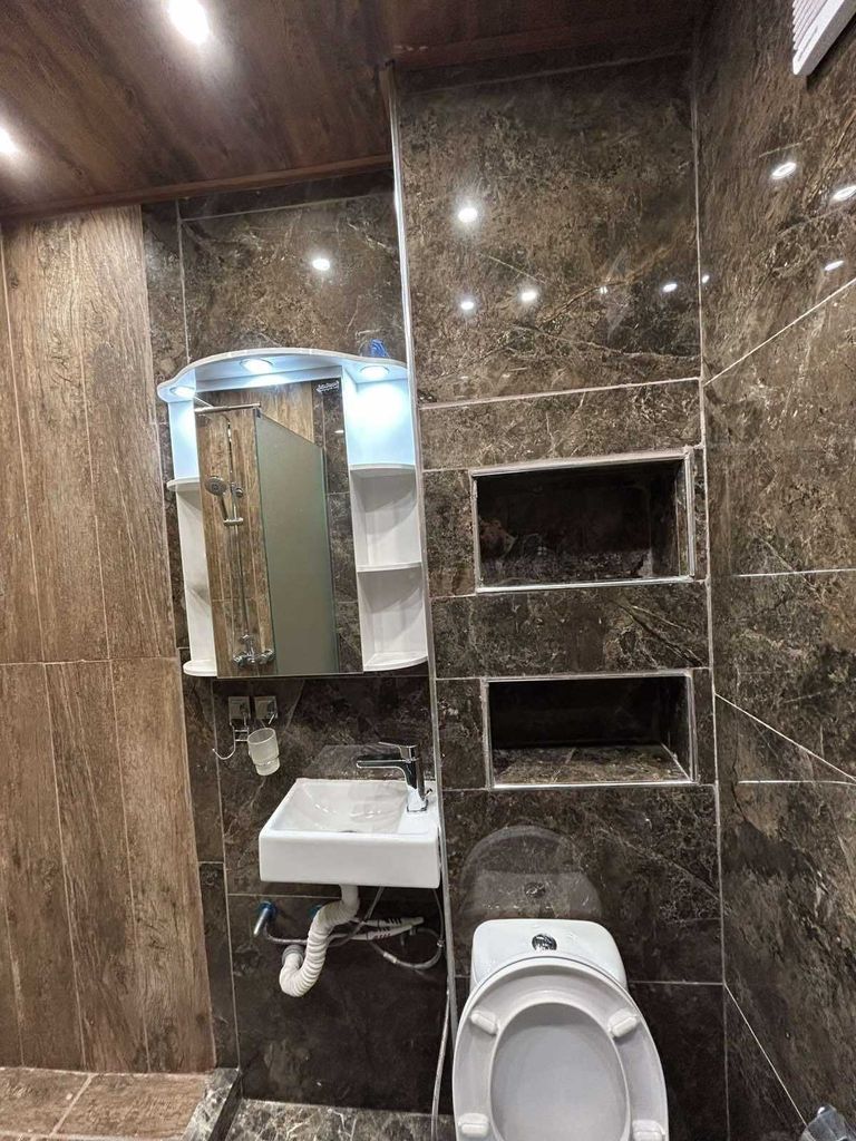 Дава се под наем Двустаен апартамент в София, Левски Г - 64 кв.м за 625 € - Снимка #7