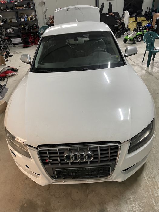 Vas strop gel Audi A5 lichid parbriz Audi a4 b8 / spalatoare far