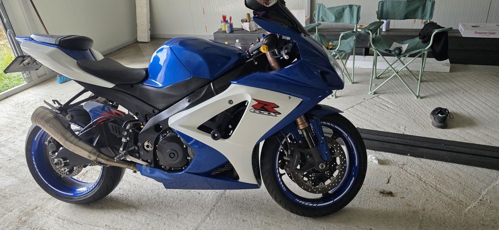 Suzuki Gsx-r 1000 k7-k8 în stare foarte bună inmatriculat