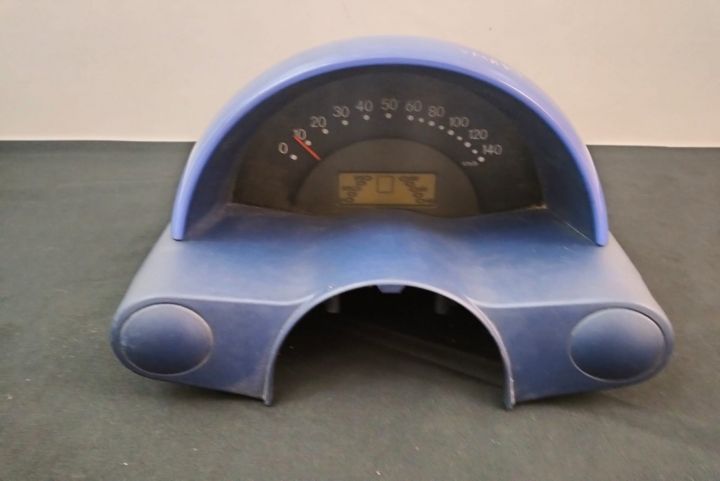 Ceasuri bord 0.6 benzina  88311294 Smart Fortwo prima generatie