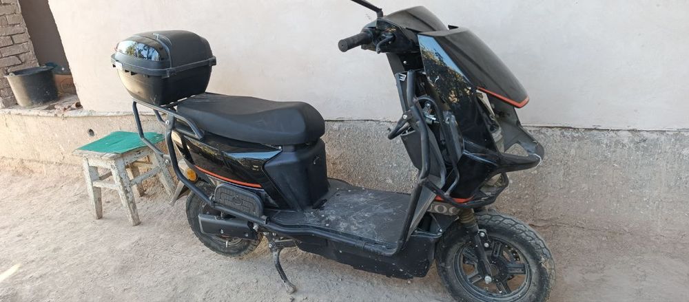 Скутер сатылады келисимли бахада.