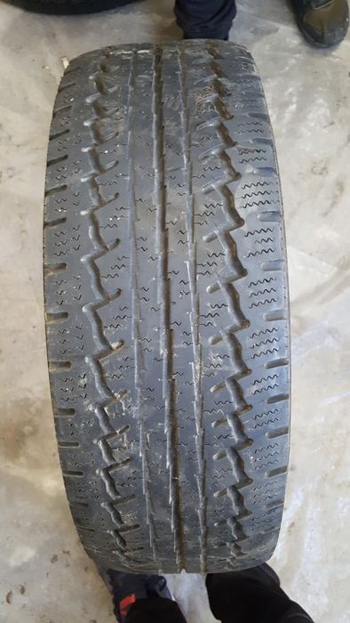 Гума 205 65 16 С континентал