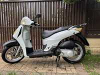 Scuter 125cc YUK(Honda SH)