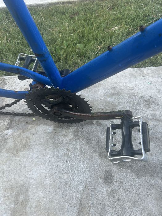 Vand cadru de bicicleta in stare foarte bună