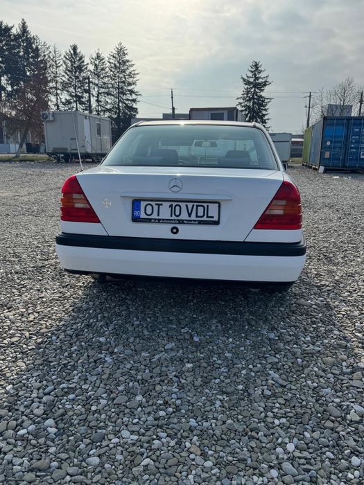 Mercedes C 200 benzina , automat