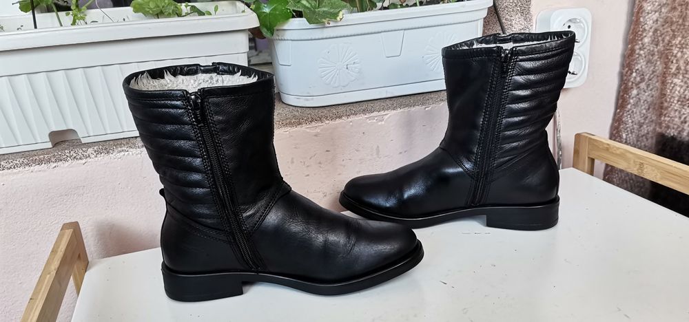 Ботуши Vagabond 37 н. Естесвена кожа