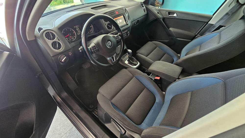 Volkswagen  Tiguan  4x4  EURO  5 An 2011-Camera marșarier,Navigație