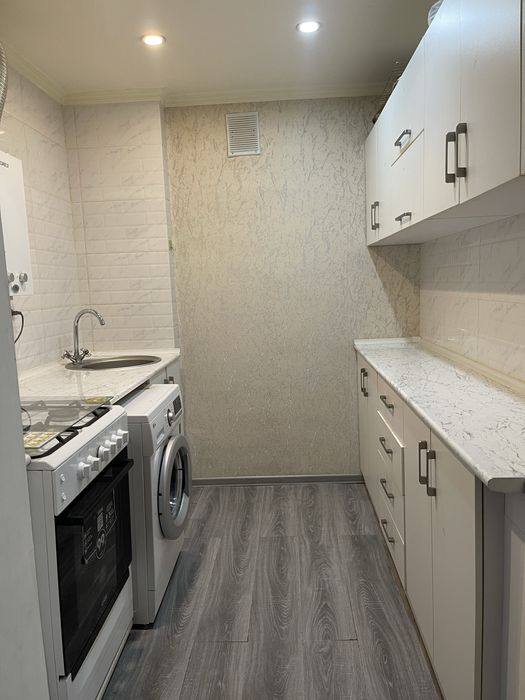 Продается 3-х ком. Квартира . 3/3/5 кирпич