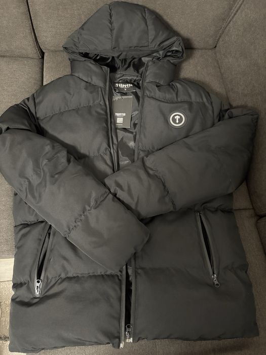 Vând geaca trapstar