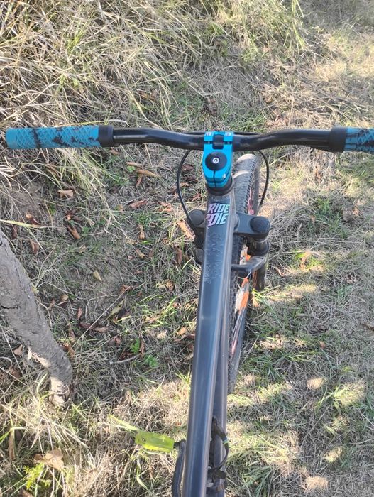 Vând bicicleta custom