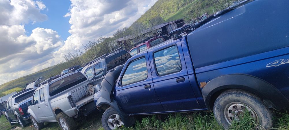 Stop far nissan navara pathfinder cabstar maxity