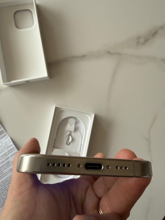 IPHONE 16 PRO, Titanium Natural, 1 TB