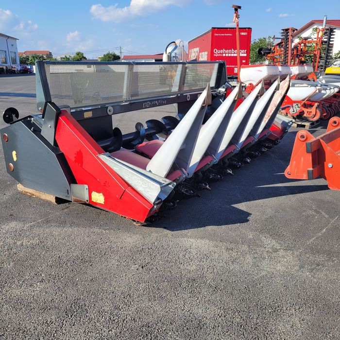 Culegator porumb Dominioni